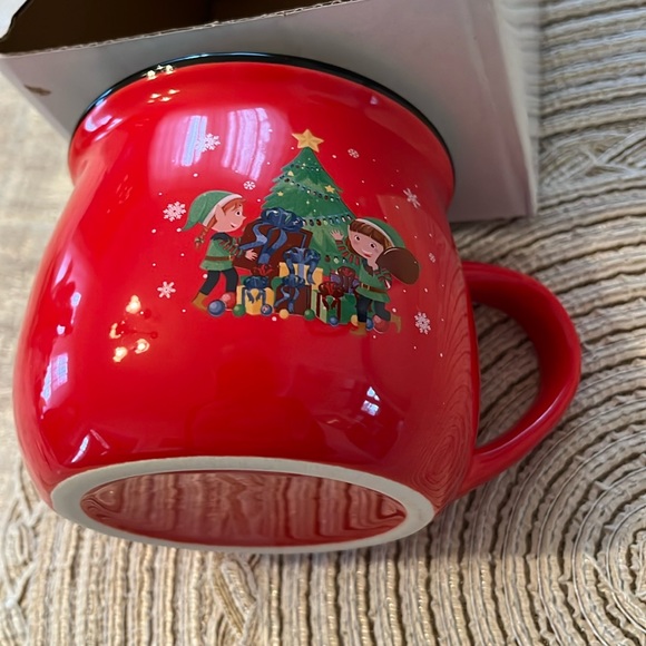 Other - NIB Ceramic Christmas Holiday Tea/Coffee Mug in Red from local Rea Shop!